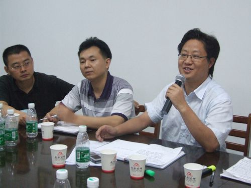 從優(yōu)秀走向卓越——大將軍陶瓷2009年中營銷工作總結會7月1日召開
(圖5)