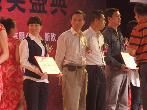陶銷天下，誰是英雄？——大將軍五經銷商當選英雄
(圖5)